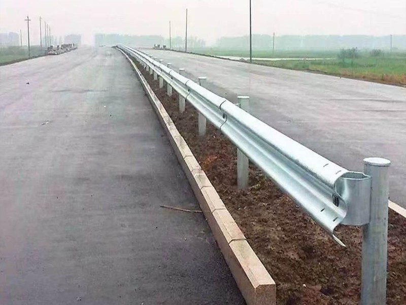 护栏应用场景