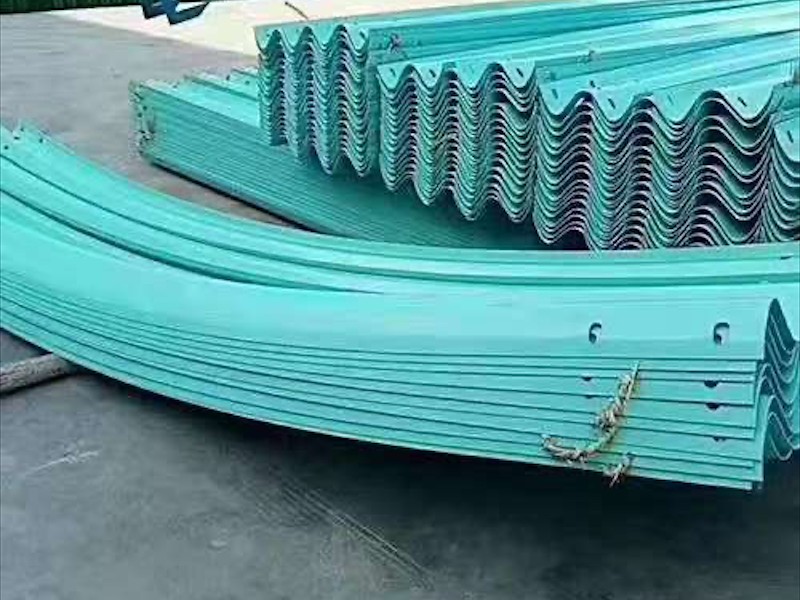 护栏安装效果
