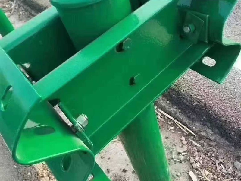 波形护栏产品展示