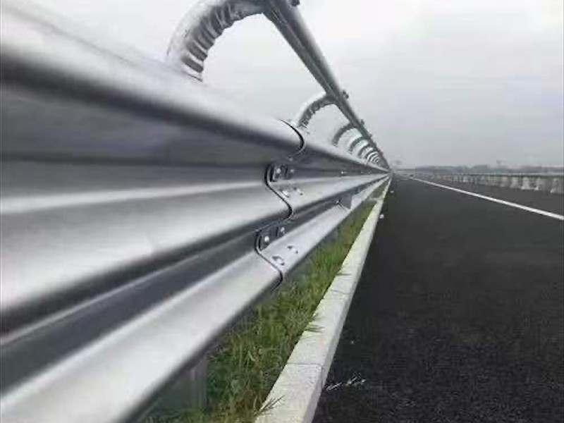 桥梁护栏应用场景