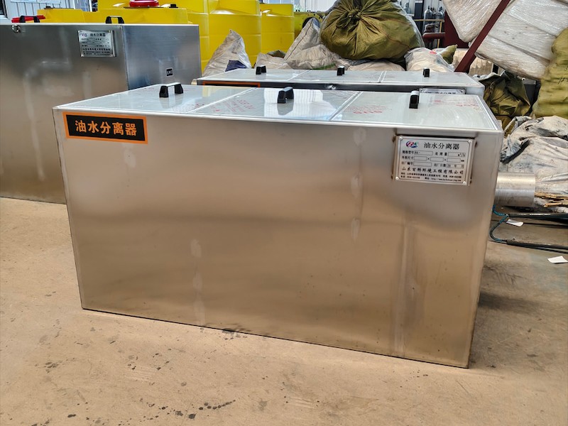 油水分离器产品展示
