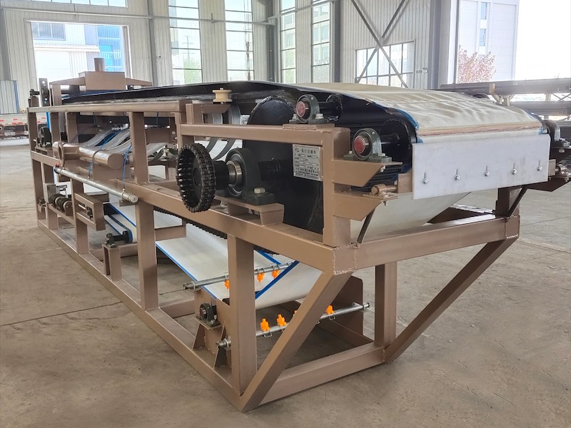 带式真空过滤机工作示意