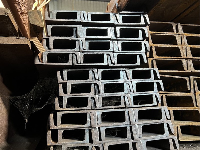 美标槽钢应用示例