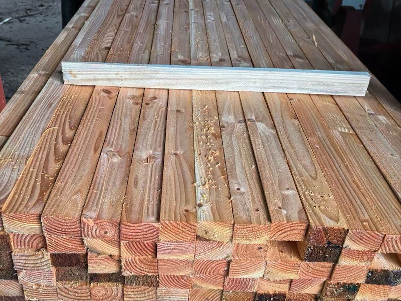 建筑木方仓储实拍
