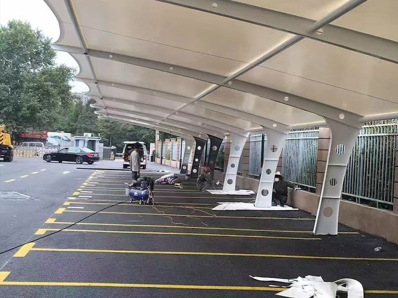 膜结构车棚近景展示