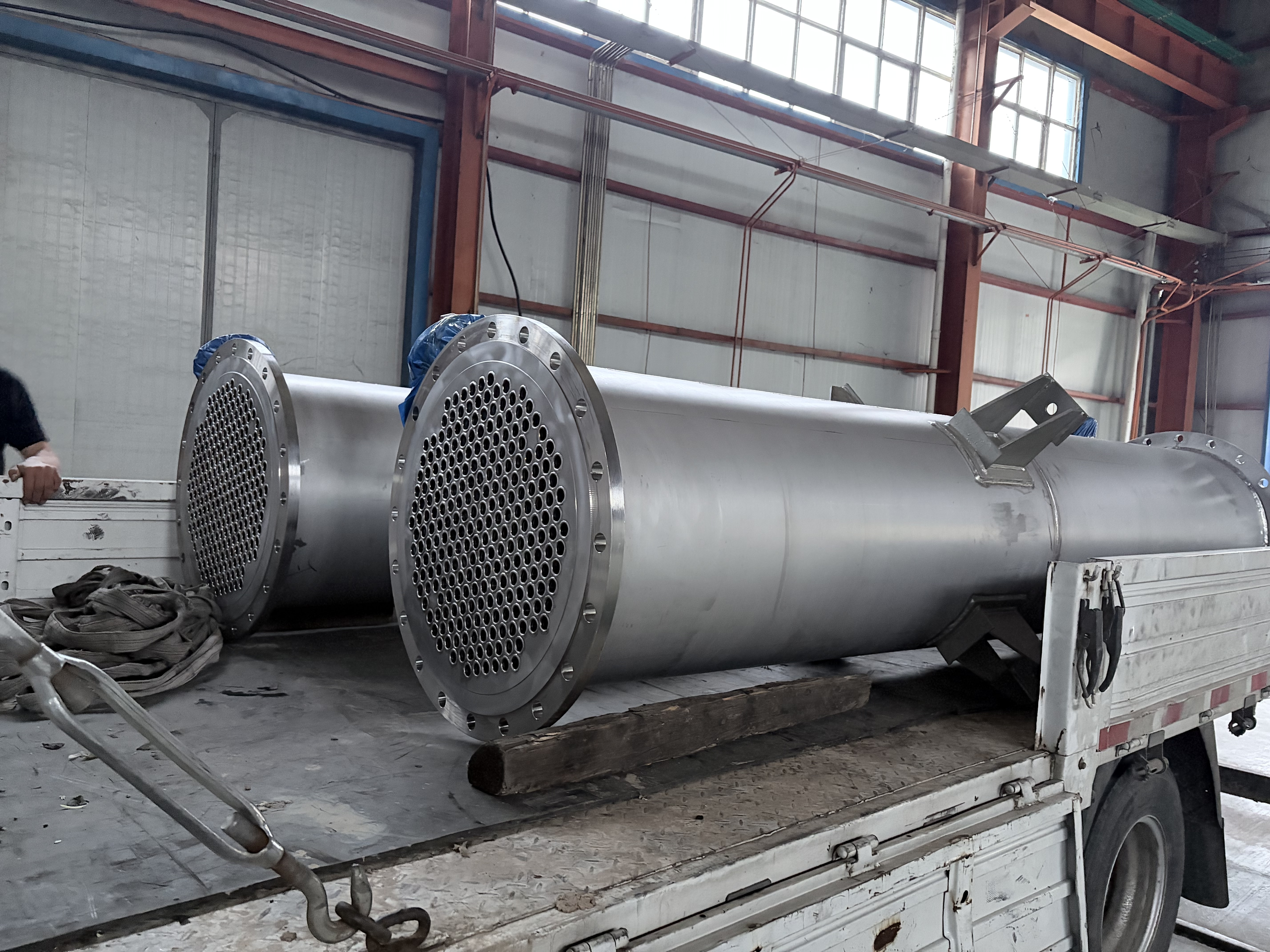 TA2钛换热器在玉林市兴业县海水淡化项目中的实际应用案例