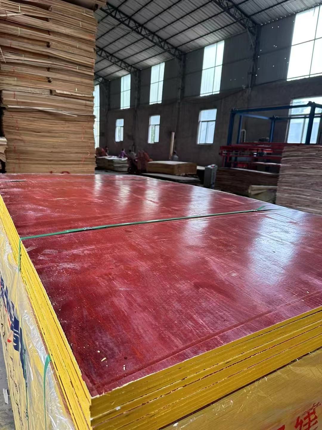 建筑木模板保养技巧：甘孜州泸定县施工企业延长模板寿命的方法