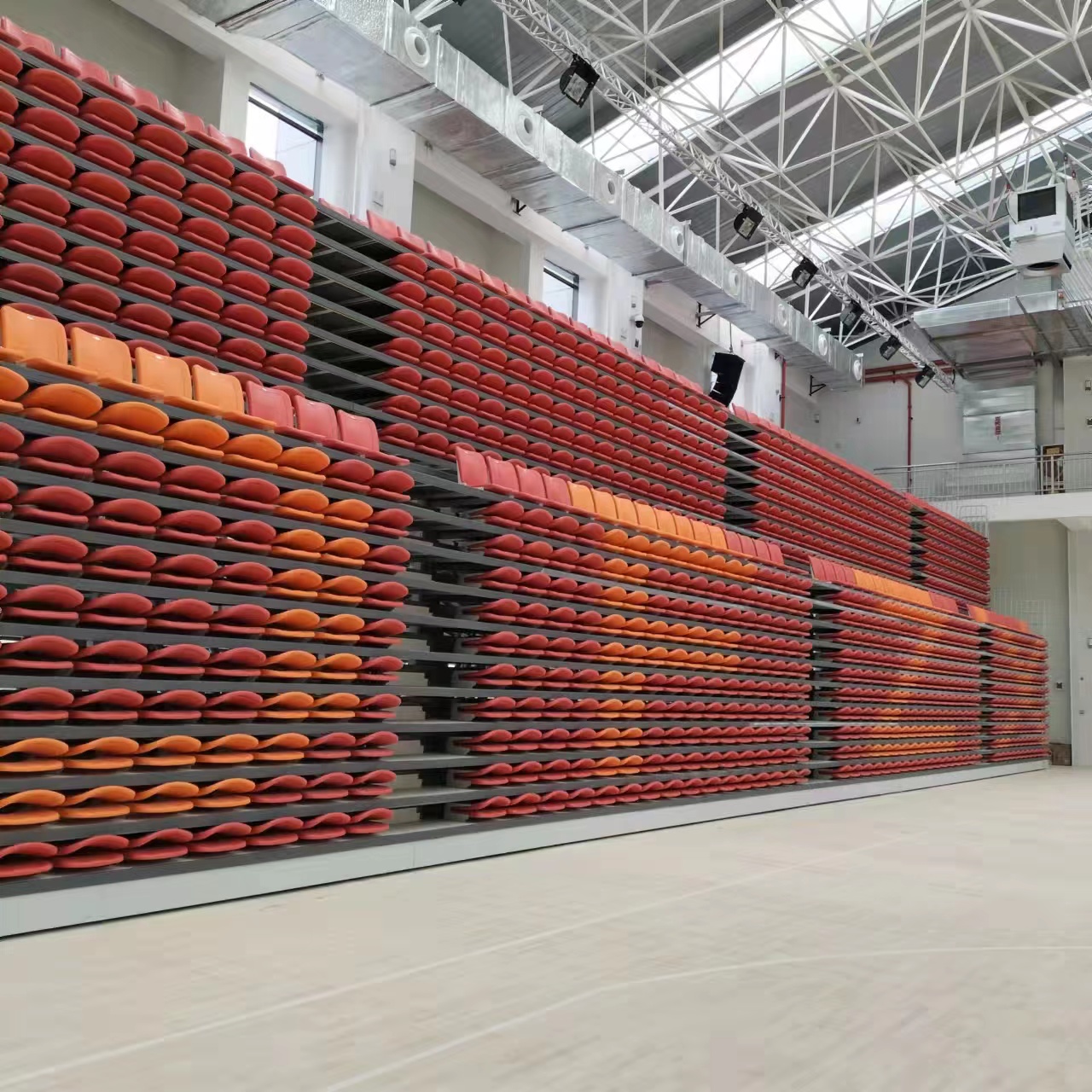 巴音郭楞尉犁县铝合金看台椅维护技巧：延长使用寿命的专业建议