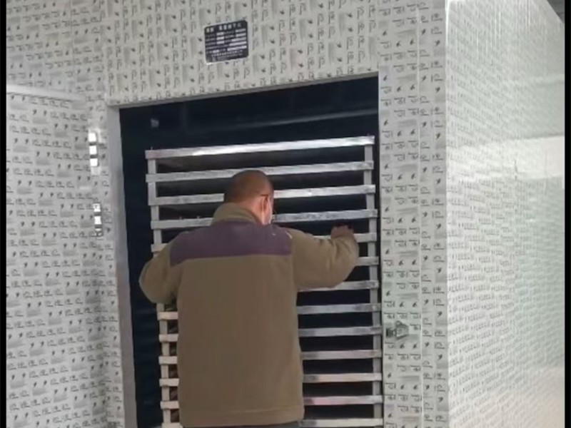 怀宁县热泵药材烘干机