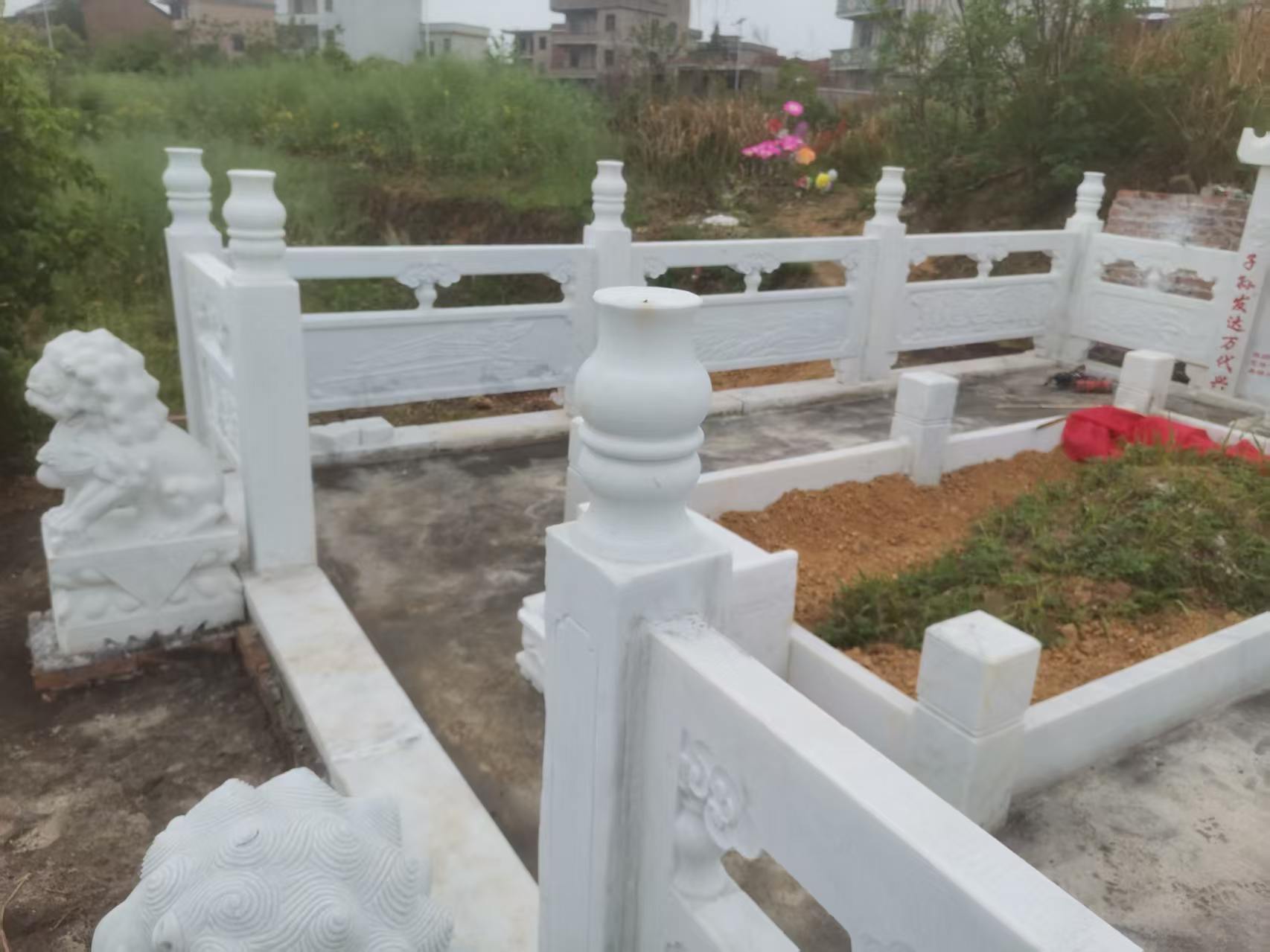 仿古石栏杆定制，园林景观装饰新选择