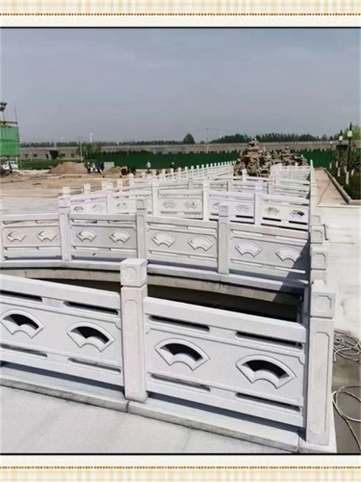 花岗岩汉白玉栏杆对比，榆林市府谷县工程材料怎么选
