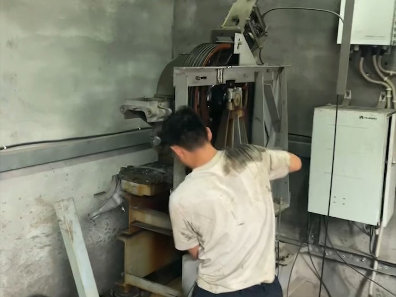 桃山区电梯轿厢门机回收